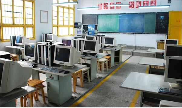 2017年四川省自贡倍乐职业学校招生简章 2017年四川省自贡倍乐职业学校招生简章