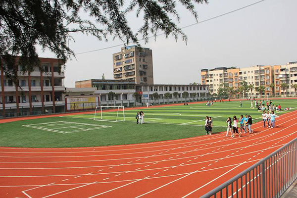 成都卫生学校2018招生简章