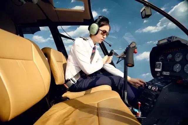 成都航空学校 .jpg