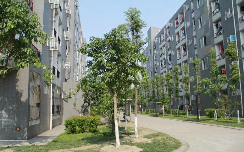 住宿楼一角.jpg