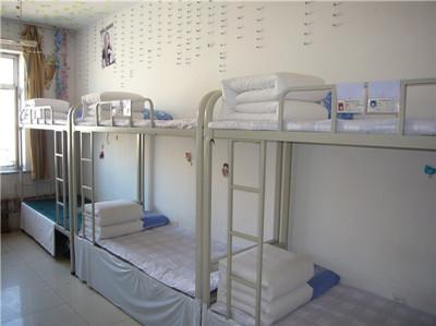 2019年贵州省人民医院护士学校报名条件及对象