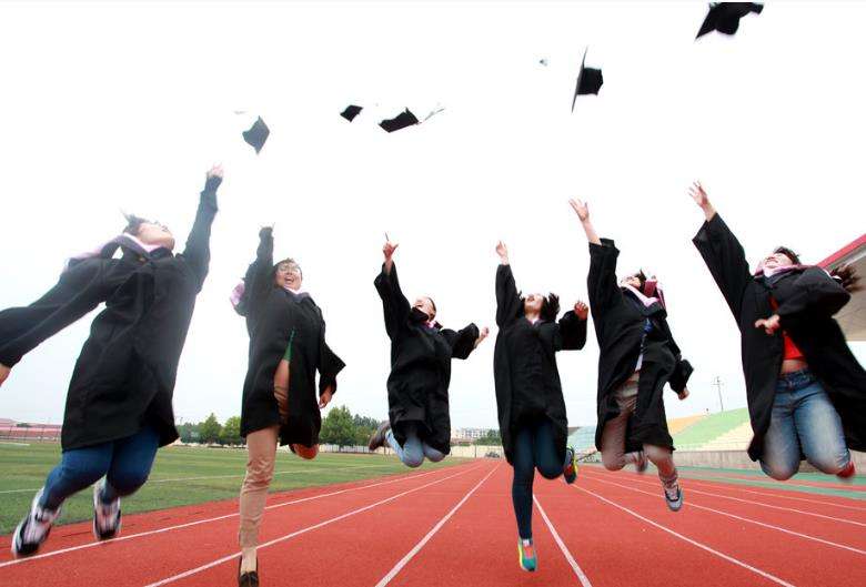 文科女生学什么专业前景好