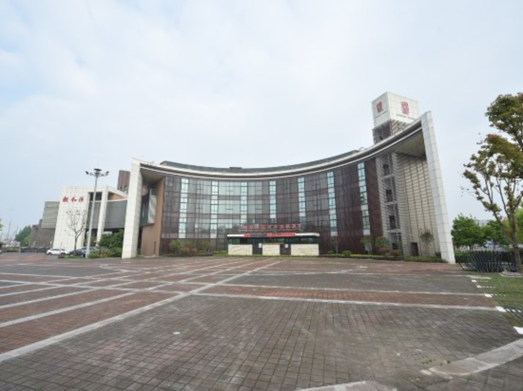 2019年四川什邡中学收费标准