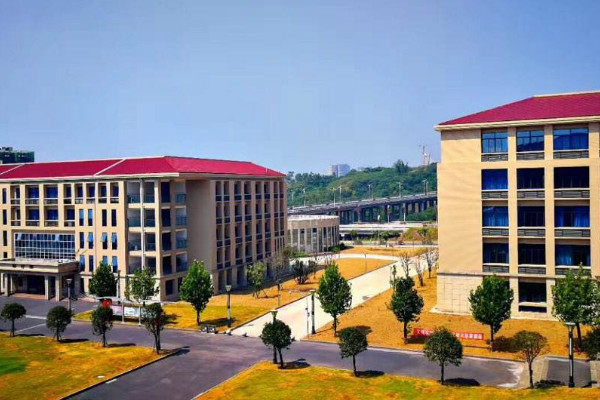 泸州职业技术学院2019年录取合格线