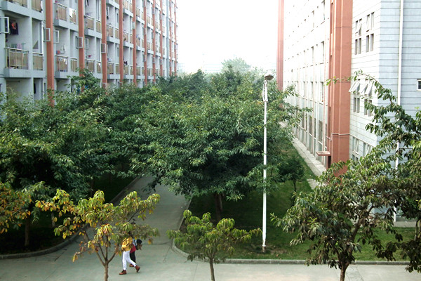 四川省商贸学校