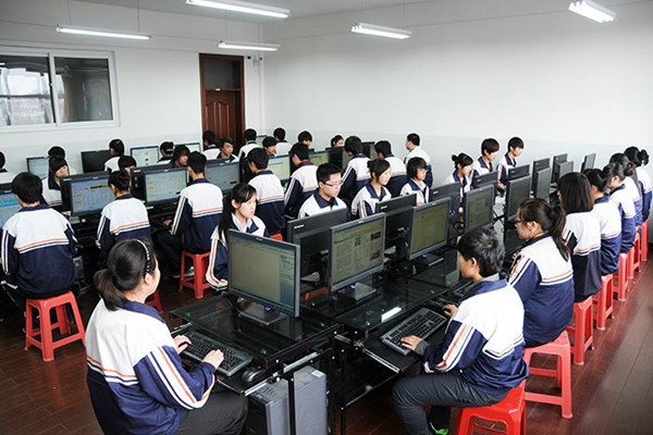 四川职业技术学院助学政策