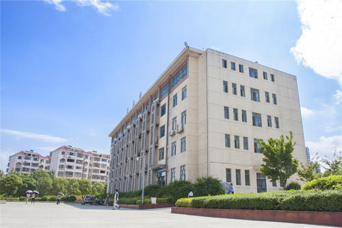 成都工业职业技术学院